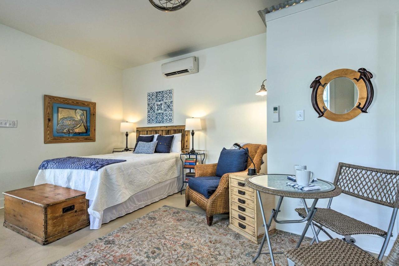 Old Town Getaway, Walk To Shopping, Dining, And Bay! Leilighet Bay St. Louis Eksteriør bilde